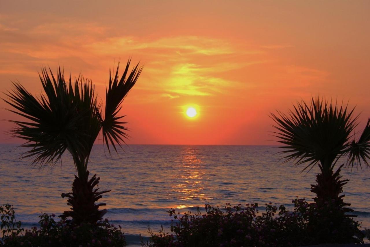 Ladies Beach Hotel كوشاداسيه المظهر الخارجي الصورة