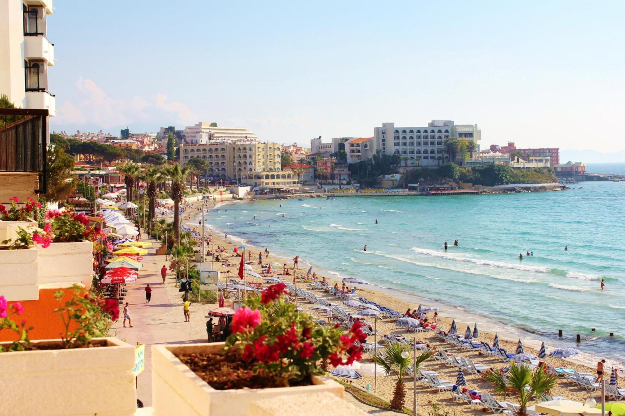 Ladies Beach Hotel كوشاداسيه المظهر الخارجي الصورة