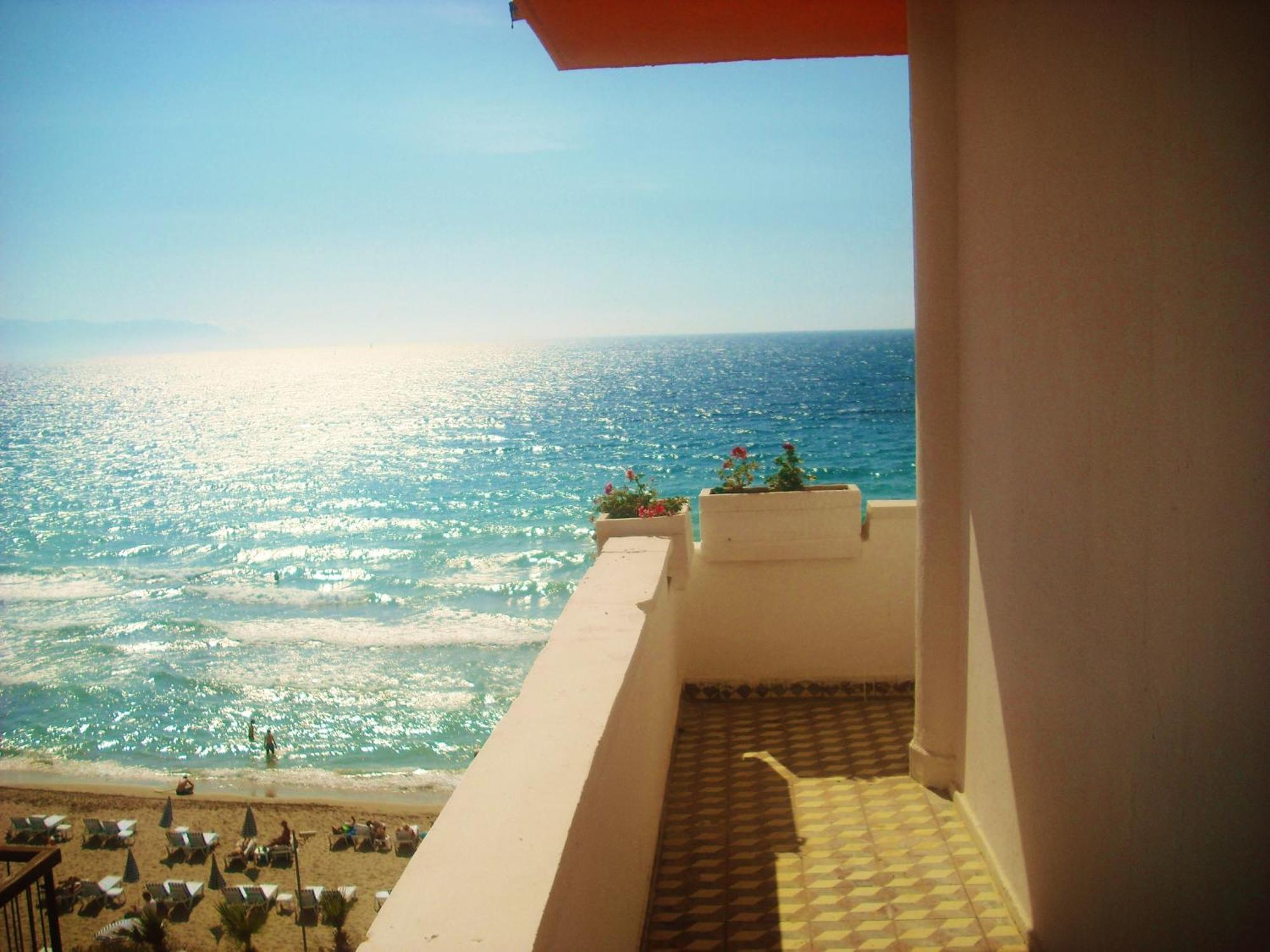 Ladies Beach Hotel كوشاداسيه المظهر الخارجي الصورة