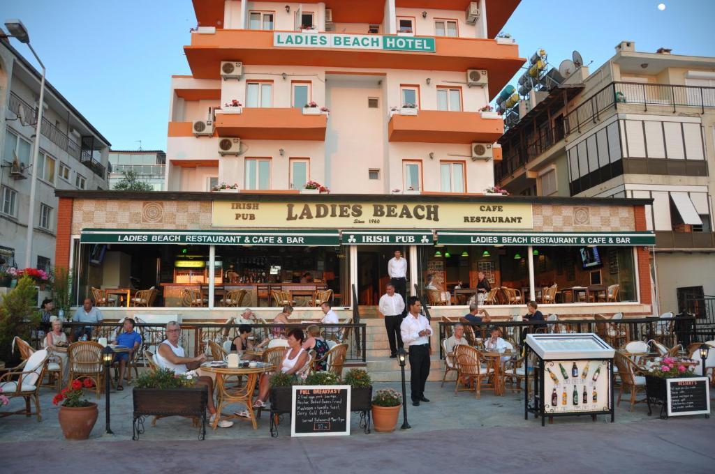 Ladies Beach Hotel كوشاداسيه المظهر الخارجي الصورة